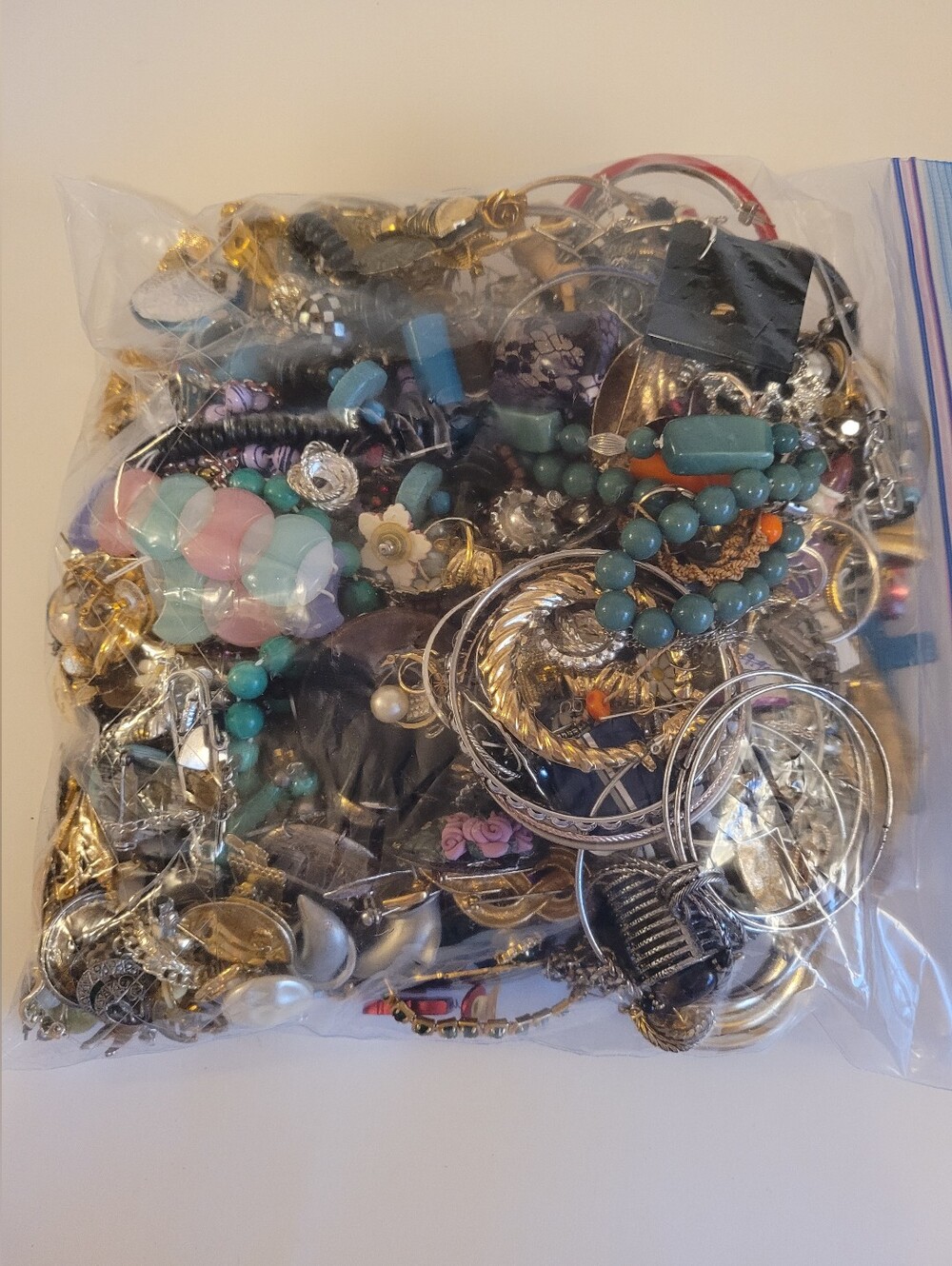 Vintage Jewelry Wearable Crafting Job Lot